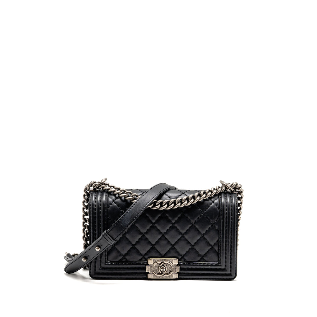 CHANEL MEDIUM BOY BAG CALFSKIN BLACK RUTHENIUM SHW