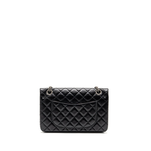 CHANEL SMALL 2.55 REISSUE FLAP BAG AGED CALFSKIN BLACK SHW (MICROCHIP)