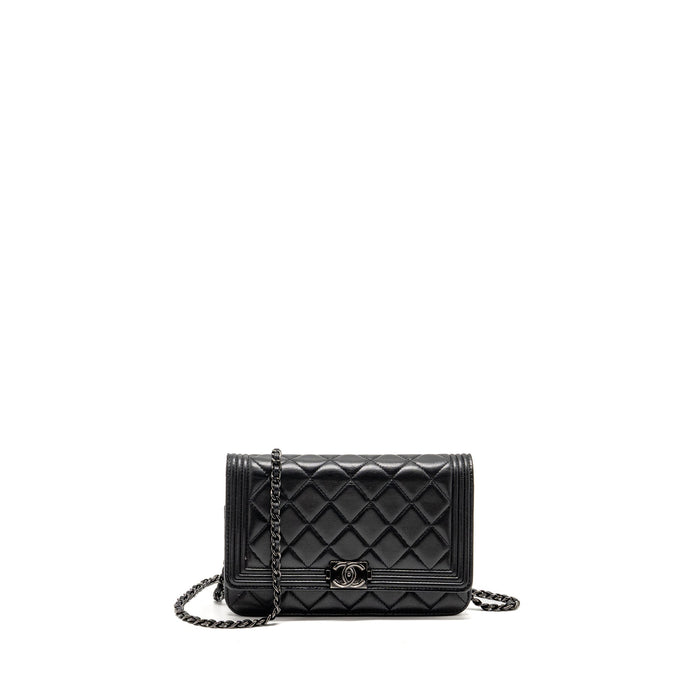 CHANEL BOY WALLET ON CHAIN CALFSKIN BLACK WITH BLACK HARDWARE