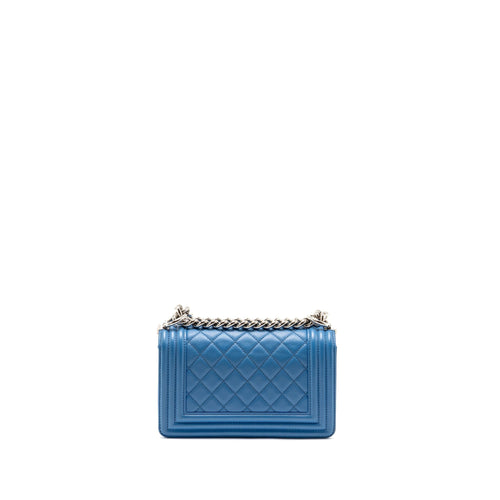 CHANEL SMALL BOY BAG CALFSKIN BLUE SHW