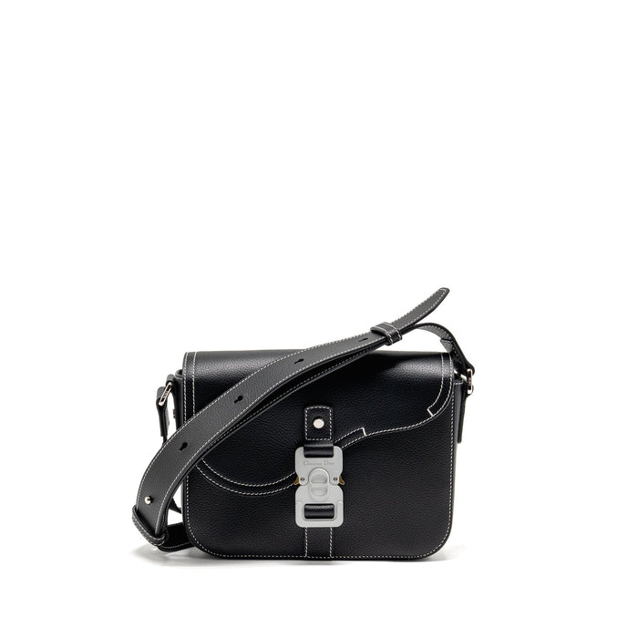 DIOR MEDIUM SADDLE FLAP MESSENGER BAG GRAINED CALFSKIN BLACK GHW