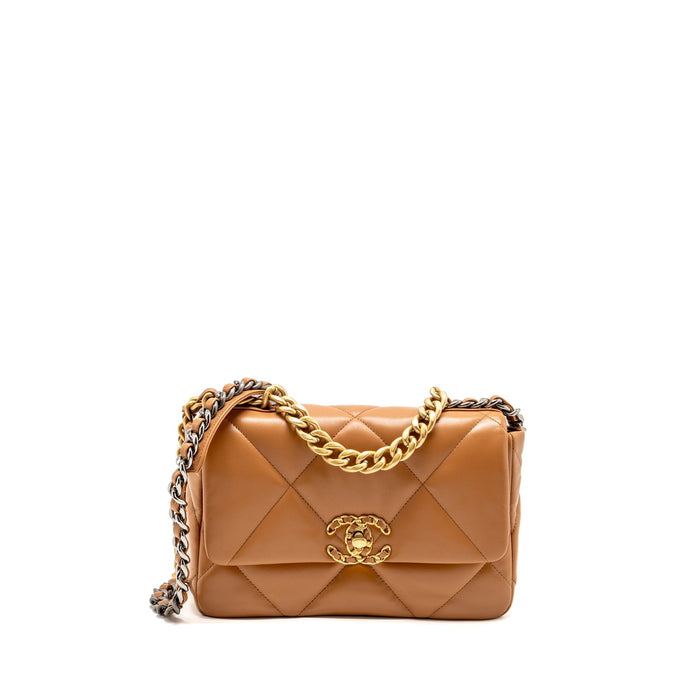 CHANEL SMALL 19 BAG LAMBSKIN CARAMEL MULTICOLOURED HARDWARE (MICROCHIP)