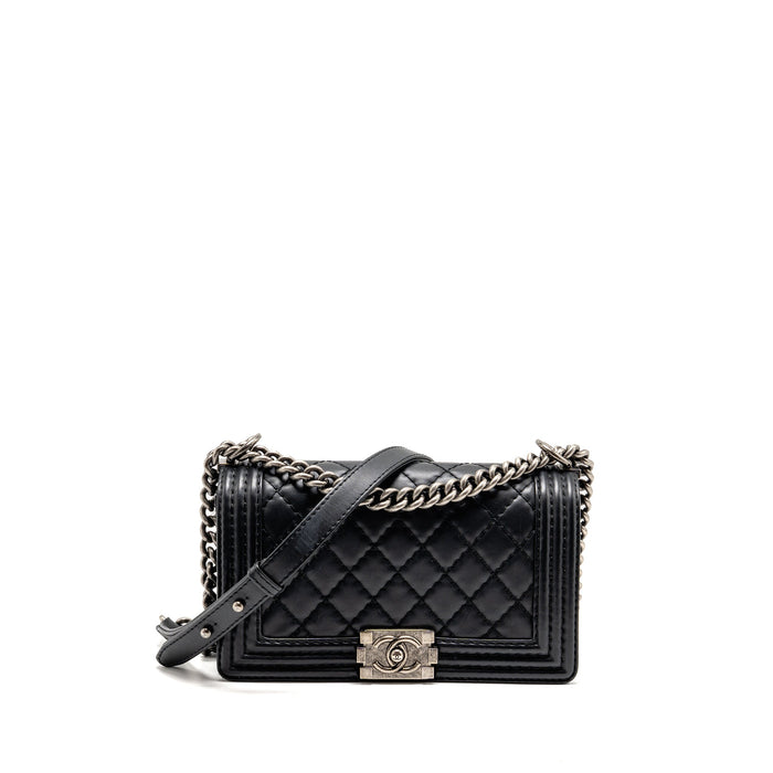CHANEL MEDIUM BOY BAG CALFSKIN BLACK RUTHENIUM SHW
