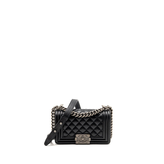 CHANEL SMALL BOY BAG CALFSKIN BLACK SHW