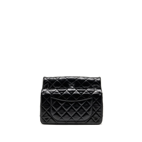 CHANEL 23A CLASSIC FLAP CLUTCH SHINY CALFSKIN BLACK GHW (MICROCHIP)