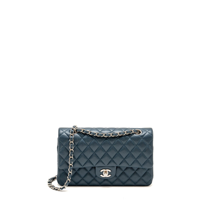 CHANNEL MEDIUM CLASSIC DOUBLE FLAP BAG CAVIAR METALLIC DARK BLUE SHW