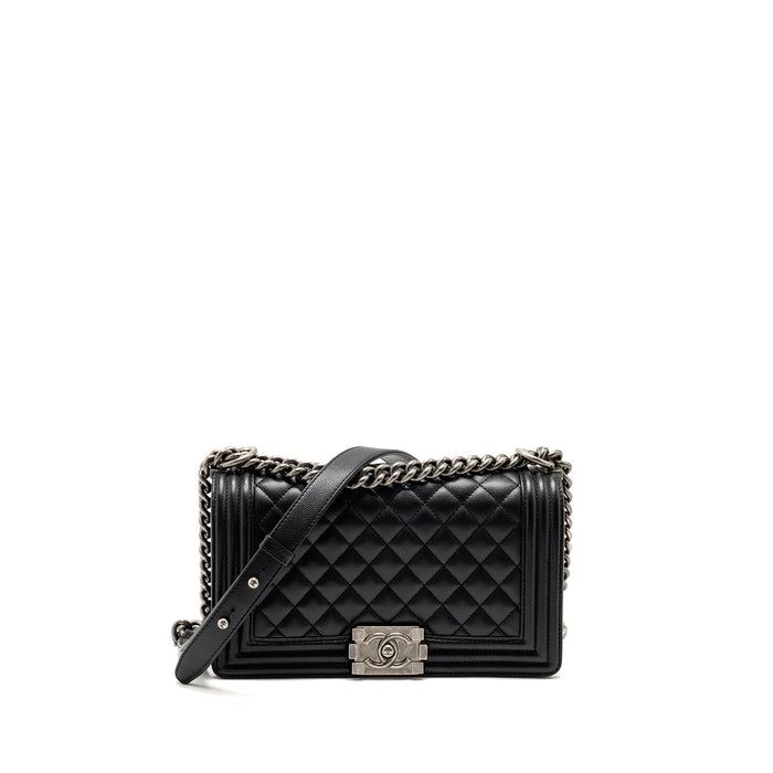 CHANEL MEDIUM BOY BAG CAVIAR BLACK SHW (MICROCHIP)