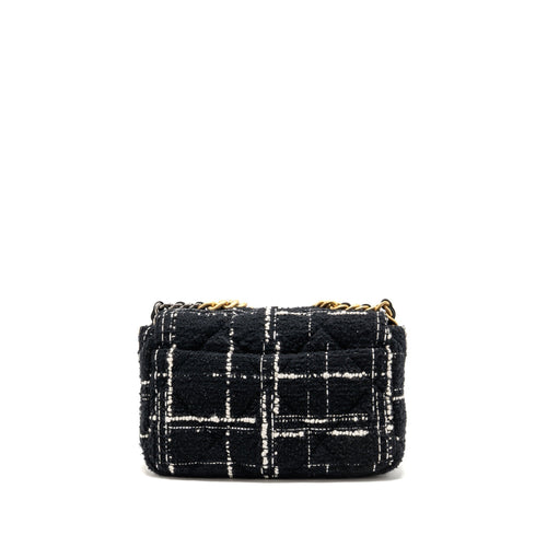 CHANEL SMALL 19 BAG TWEED BLACK / WHITE MULTICOLOUR HARDWARE (MICROCHIP)