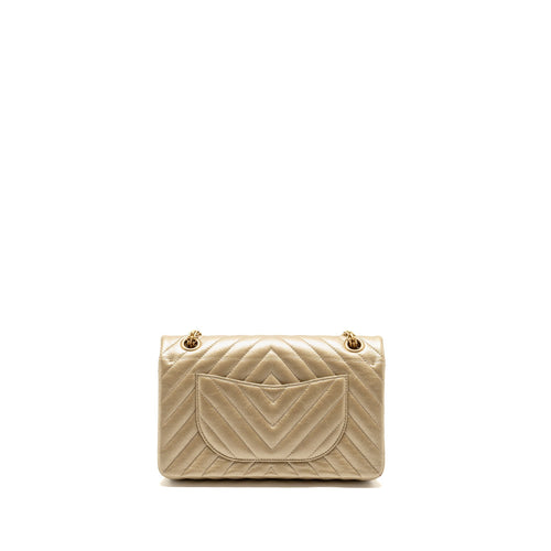 CHANEL SMALL 2.55 REISSUE CHEVRON FLAP BAG CALFSKIN GOLD GHW
