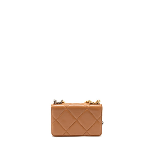 CHANEL 19 WALLET ON CHAIN LAMBSKIN DARK BEIGE MULTICOLOUR HARDWARE (MICROCHIP)