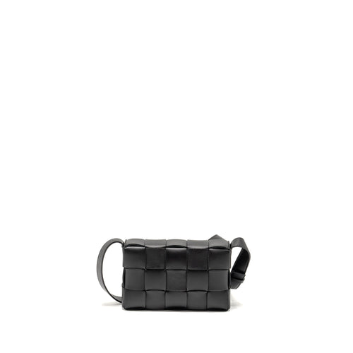 BOTTEGA VENETA SMALL CASSETTE BAG LAMBSKIN BLACK GHW