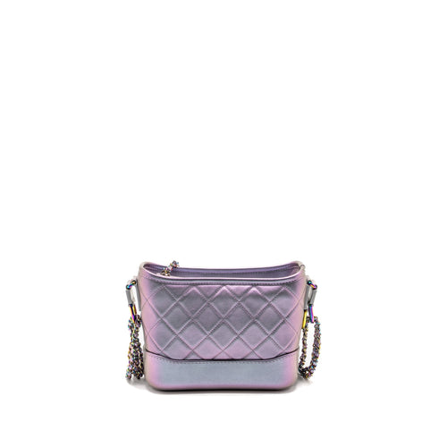 CHANEL SMALL GABRIELLE HOBO BAG CALFSKIN / LAMBSKIN IRIDESCENT LIGHT PURPLE MULTICOLOUR HARDWARE