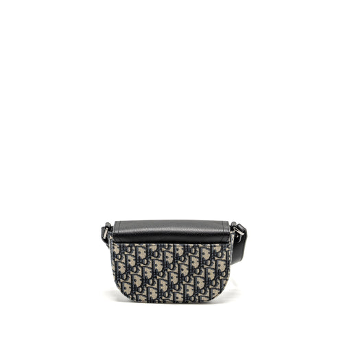 DIOR HOMME MINI SADDLE MESSENGER BAG WITH FLAP OBLIQUE JACQUARD/GRAINED CALFSKIN MULTICOLOUR HARDWARE