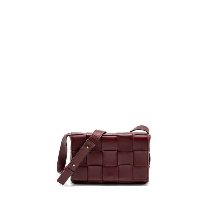 BOTTEGA VENETA CLASSIC CASSETTE BAG LAMBSKIN BURGUNDY GHW