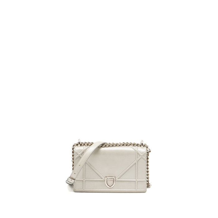 DIOR SMALL DIORAMA LEATHER IRIDESCENT PEARL GREY SHW