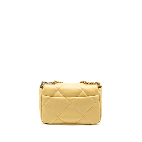 CHANEL SMALL 19 BAG LAMBSKIN YELLOW MULTICOLOUR HARDWARE (MICROCHIP)
