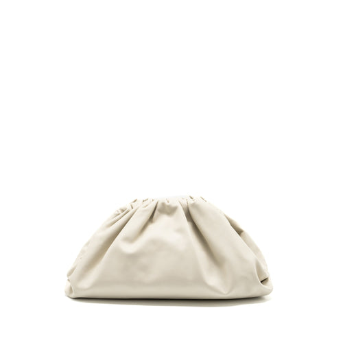 BOTTEGA VENETA THE POUCH CALFSKIN WHITE GHW
