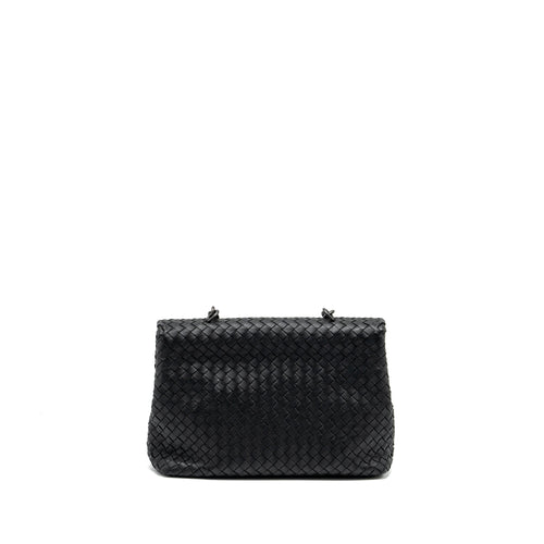 BOTTEGA VENETA SINGLE CHAIN FLAP BAG LEATHER BLACK WITH BLACK HARDWARE