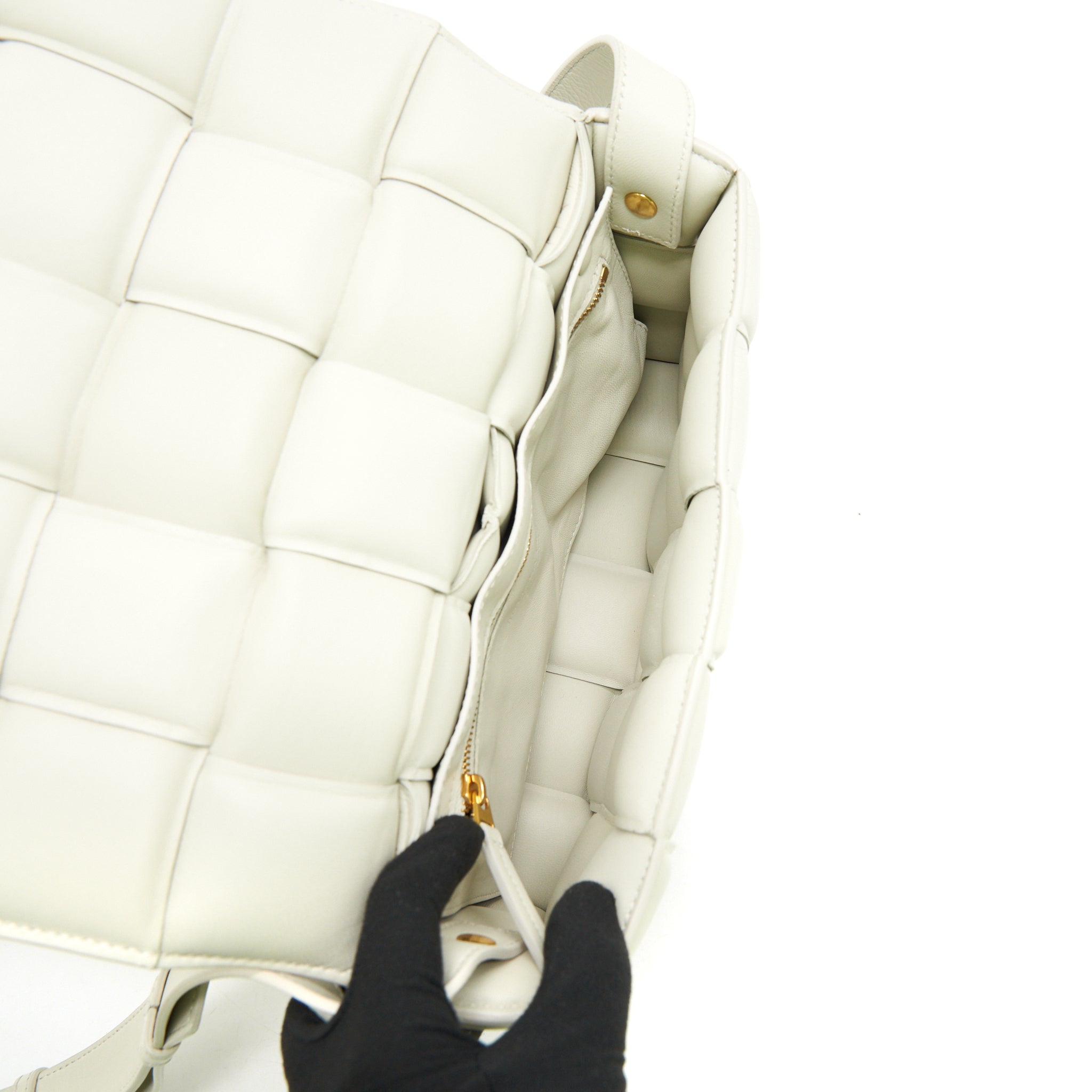 BOTTEGA VENETA PADDED CASSETTE CHALK GHW