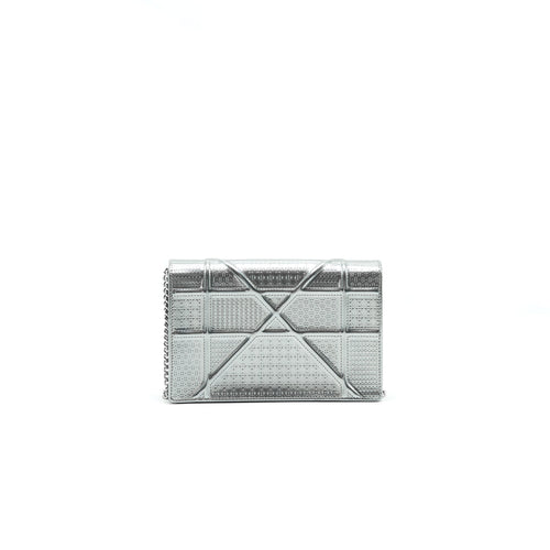 DIOR DIORAMA WALLET ON CHAIN SILVER